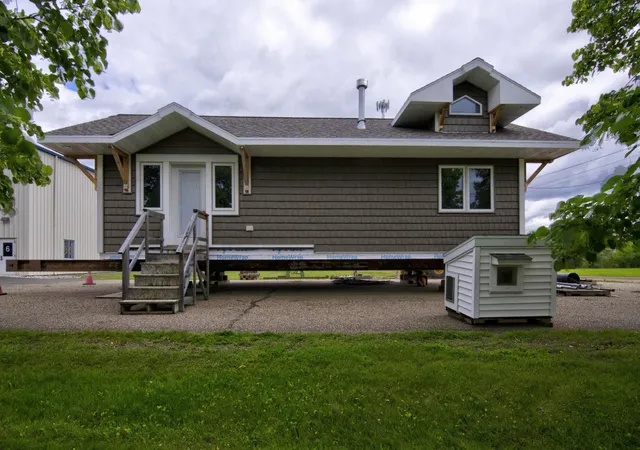 Homes for sale in Valley City, ND | 801 Valley Ave Se, Valley City, ND 58072 | MLS# 7100545