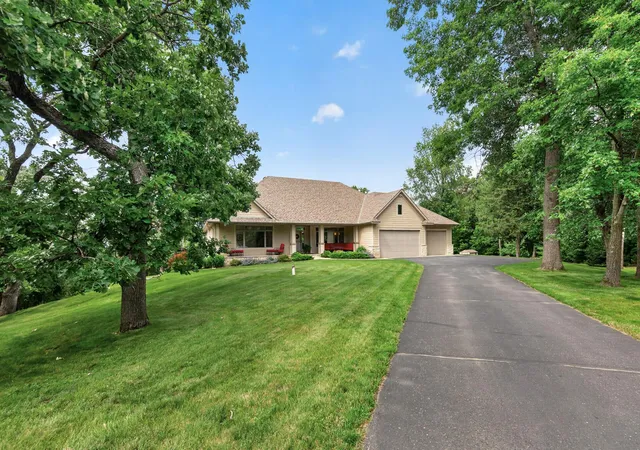 Homes for sale in Inver Grove Heights, MN | 1187 105th St E, Inver Grove Heights, MN 55077 | MLS# 7100555