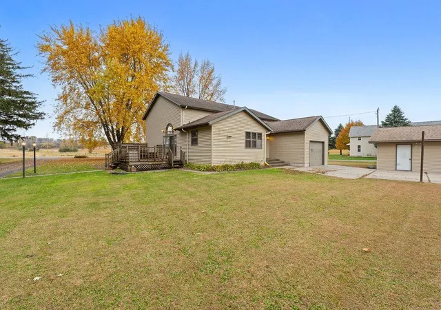 1st image of 425 W Franklin St, Morristown, MN 55052 | MLS# 7100566