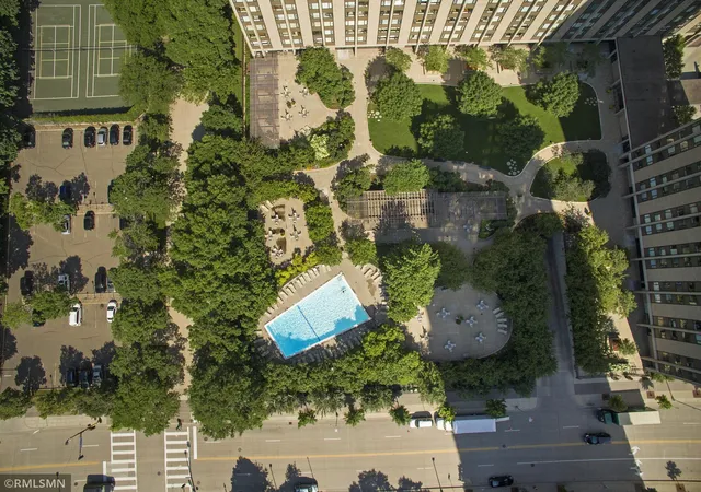 3rd image of 15 S 1St St #A602, Minneapolis, MN 55401 | MLS# 7100579