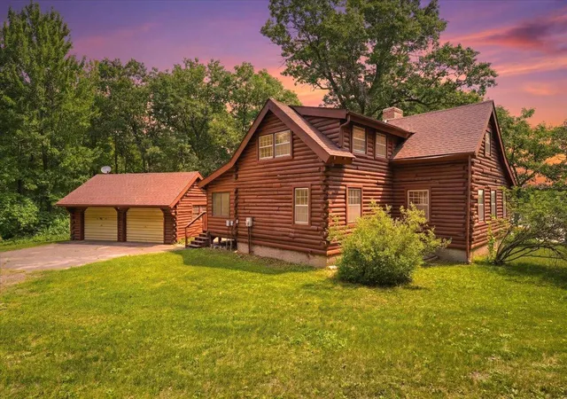 Homes for sale in Siren, WI | 22498 Little Deer Rd, Siren, WI 54872 | MLS# 7100622