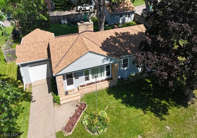 2nd image of 220 Cypress St S, Cambridge, MN 55008 | MLS# 7100643