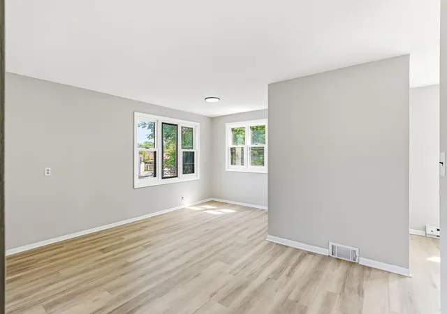 Photo 4 of Single family home for sale at 4601 2nd Avenue S, Minneapolis, MN 55419 | MLS# 7100647 | Listing updated on 2026-08-08