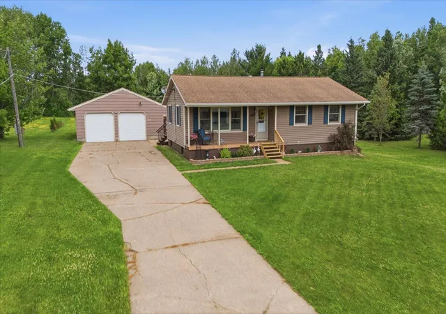 Homes for sale in Hibbing, MN | 215 E 45th St, Hibbing, MN 55746 | MLS# 7100668