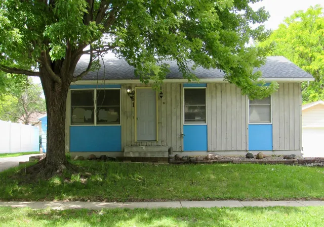 1st image of 961 22nd St Se, Rochester, MN 55904 | MLS# 7100696