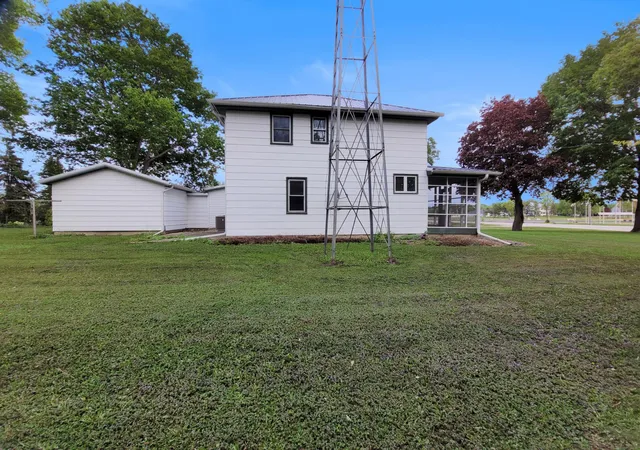 Homes for sale in Franklin, MN | 411 State Hwy 19, Franklin, MN 55333 | MLS# 7100725
