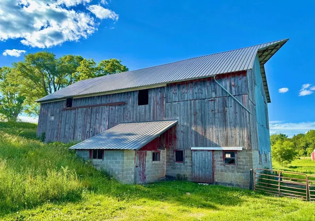 3rd image of 20860 Grosbeak Rd, Lanesboro, MN 55949 | MLS# 7100753