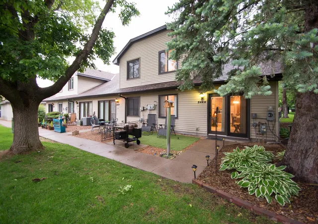 1st image of 544 Auburn Pl Nw #H, Elk River, MN 55330 | MLS# 7100793