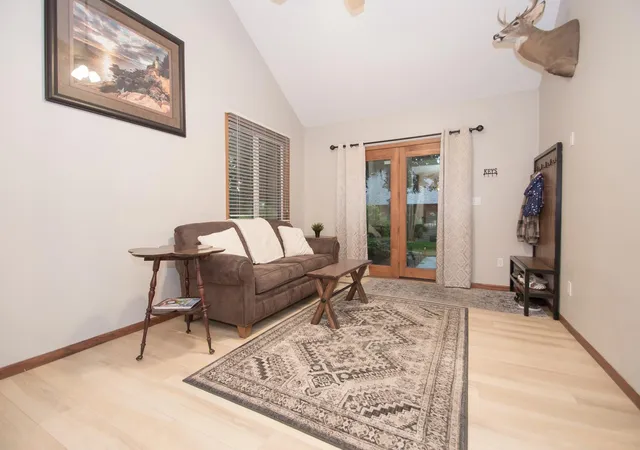 4th image of 544 Auburn Pl Nw #H, Elk River, MN 55330 | MLS# 7100793