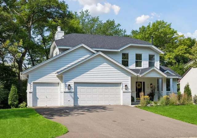 1st image of 1191 Duckwood Trl, Saint Paul, MN 55123 | MLS# 7100799
