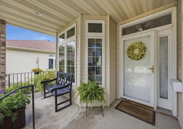 Photo 1 of Townhouse for sale at 424 44th Avenue S, Moorhead, MN 56560 | MLS# 7100820 | Listing updated on 2026-08-28