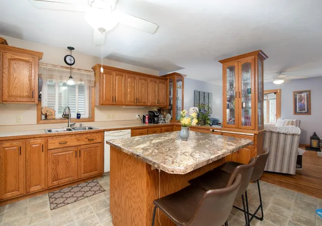 Homes for sale in Saint Peter, MN | 318 W Livermore St, Saint Peter, MN 56082 | MLS# 7100831