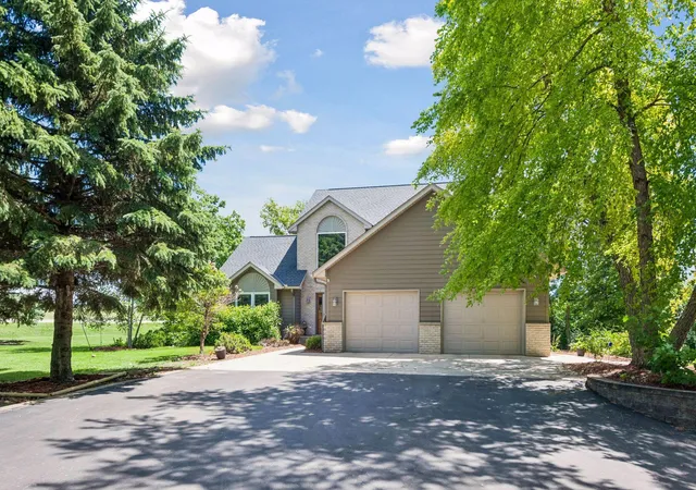 Photo 2 of Sale Pending at 5453 124th Court E, Northfield, MN 55057 | MLS# 7100845 | Listing updated on 2026-08-31