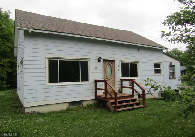 Homes for sale in Rush City, MN | 25 W 7th St, Rush City, MN 55069 | MLS# 7100880