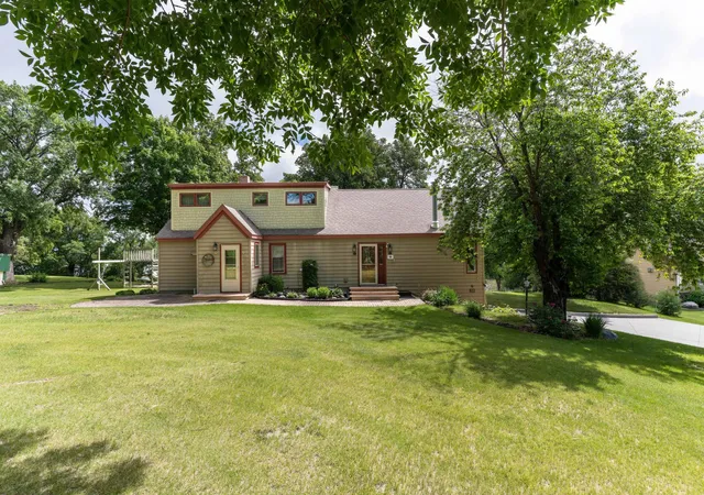 Homes for sale in Fergus Falls, MN | 1508 Brenvei Dr, Fergus Falls, MN 56537 | MLS# 7100897