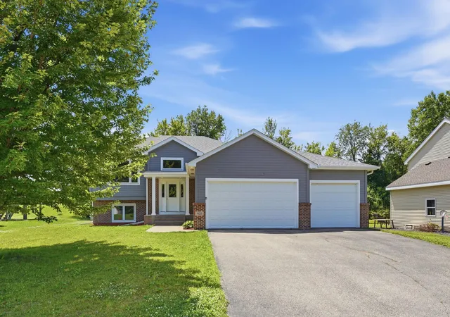 Photo 1 of Sale Pending at 9155 Fairway Hl Dr, Elko New Market, MN 55020 | MLS# 7100971 | Listing updated on 2026-09-21