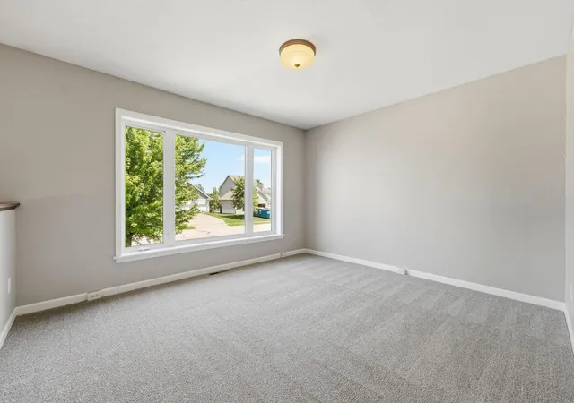 Photo 3 of Sale Pending at 9155 Fairway Hl Dr, Elko New Market, MN 55020 | MLS# 7100971 | Listing updated on 2026-09-21