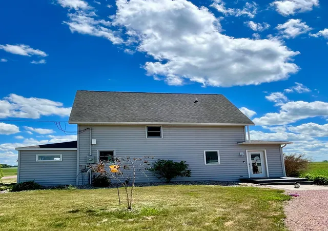 Homes for sale in Wabasso, MN | 20344 Justice Ave, Wabasso, MN 56293 | MLS# 7100974