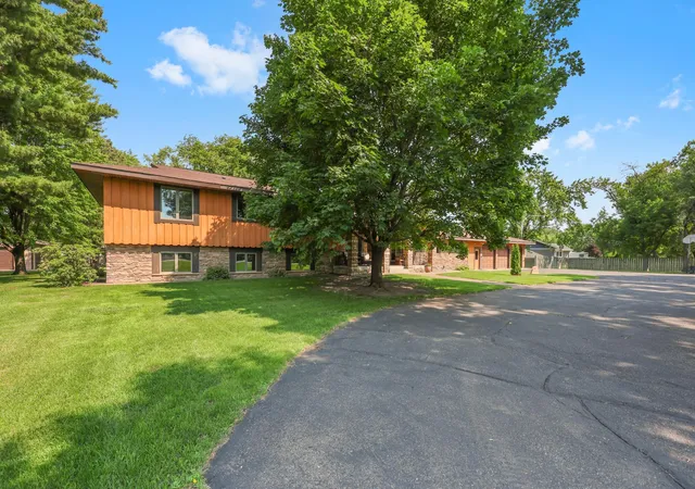 Homes for sale in Saint Cloud, MN | 1063 County Road 134, Saint Cloud, MN 56303 | MLS# 7100978