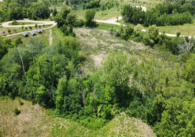 Homes for sale in New London, MN | Lot 4 Block 4, New London, MN 56273 | MLS# 7100997