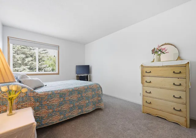 Photo 4 of Condo for sale at 122 Demont Ave E #370, Saint Paul, MN 55117 | MLS# 7101011 | Listing updated on 2026-08-28