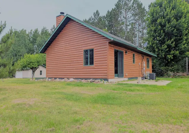 2nd image of 86196 Military Rd, Sturgeon Lake, MN 55783 | MLS# 7101021