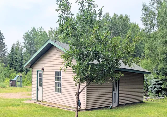 Photo 3 of Single family home for sale at 86196 Military Rd, Sturgeon Lake, MN 55783 | MLS# 7101021 | Listing updated on 2026-10-06