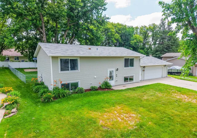 Homes for sale in Faribault, MN | 411 11th Ave Se, Faribault, MN 55021 | MLS# 7101022
