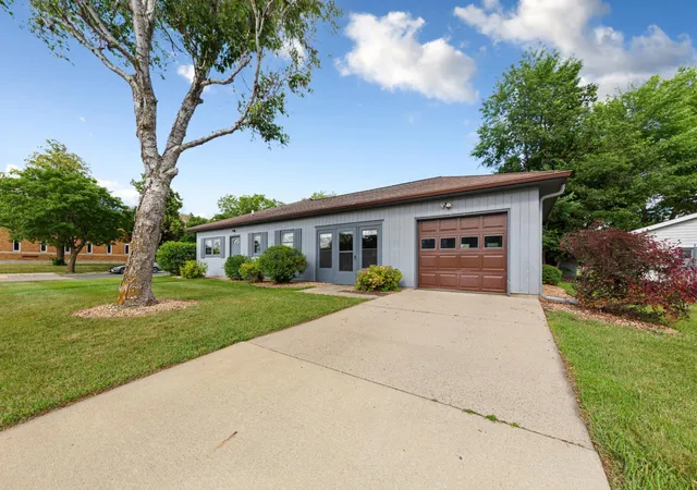Photo 3 of Single family home for sale at 517 Court Ave, Gaylord, MN 55334 | MLS# 7101026 | Listing updated on 2026-07-28