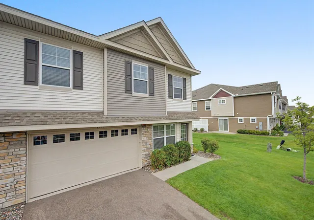 Photo 2 of Single family home for sale at 7225 Elmo Ct, Lino Lakes, MN 55038 | MLS# 7101035 | Listing updated on 2026-09-30