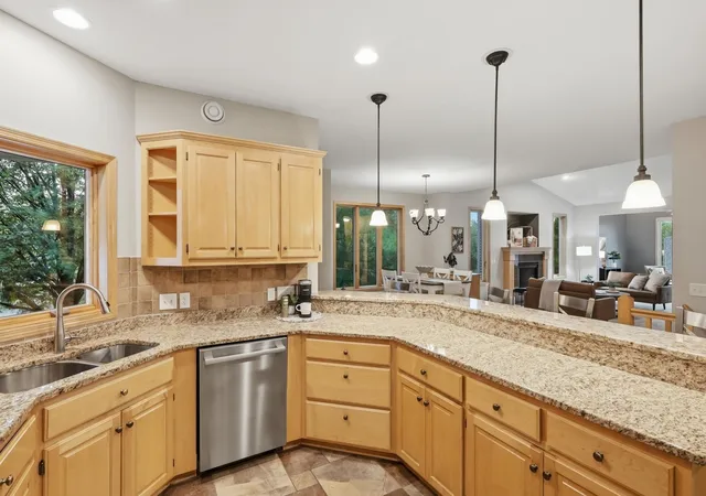 Photo 3 of Single family home for sale at 20584 Kearney Path, Lakeville, MN 55044 | MLS# 7101037 | Listing updated on 2026-09-25