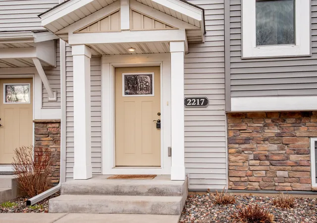 Homes for sale in North Saint Paul, MN | 2217 Gateway Hill Rd, North Saint Paul, MN 55109 | MLS# 7101071