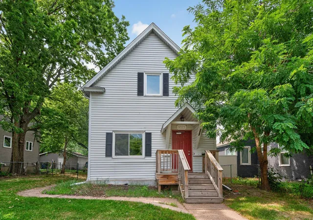 Photo 2 of Multi family home for sale at 3023 Dupont Ave N, Minneapolis, MN 55411 | MLS# 7101073 | Listing updated on 2026-09-01