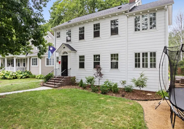 1st image of 100 W 52nd St, Minneapolis, MN 55419 | MLS# 7101117