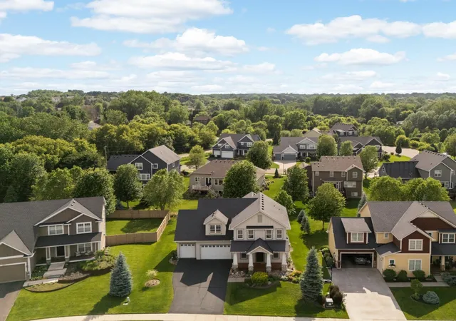 Homes for sale in Lakeville, MN | 8549 172Nd St W, Lakeville, MN 55044 | MLS# 7101128