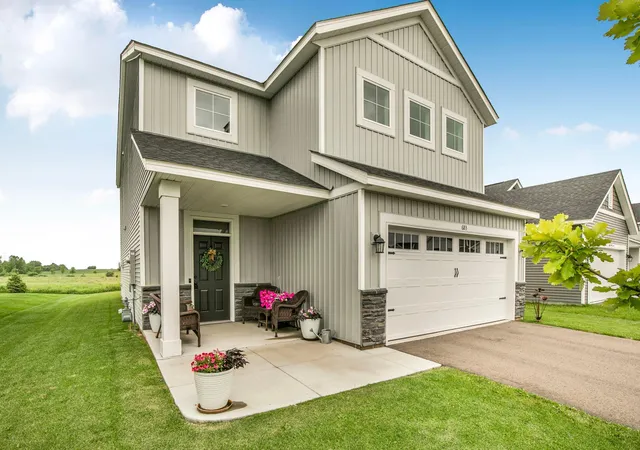 Photo 1 of Single family home for sale at 683 47th Avenue Ne, Saint Cloud, MN 56304 | MLS# 7101130 | Listing updated on 2026-09-02