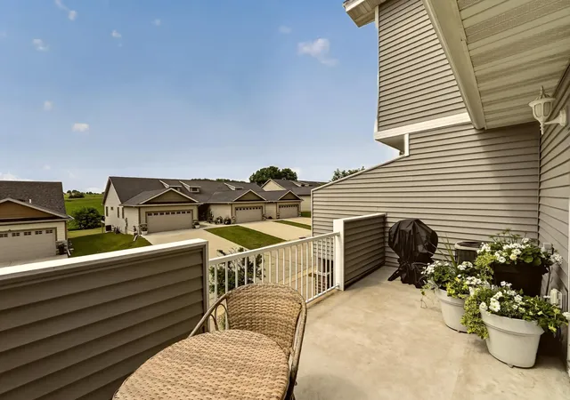 Photo 2 of Single family home for sale at 687 Shardlow Pl Ne, Byron, MN 55920 | MLS# 7101162 | Listing updated on 2026-09-29