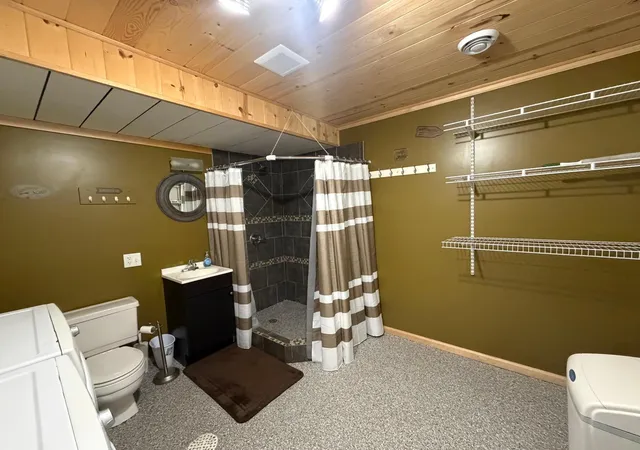 19th image of 215 Rails Ave W, Eden Valley, MN 55329 | MLS# 7101179