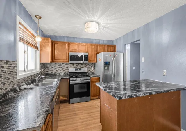 Photo 4 of Single family home for sale at 6781 Brunswick Ave N, Minneapolis, MN 55429 | MLS# 7101198 | Listing updated on 2026-10-05