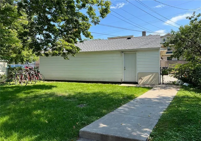 4th image of 2223 Pleasant Ave, Minneapolis, MN 55404 | MLS# 7101211