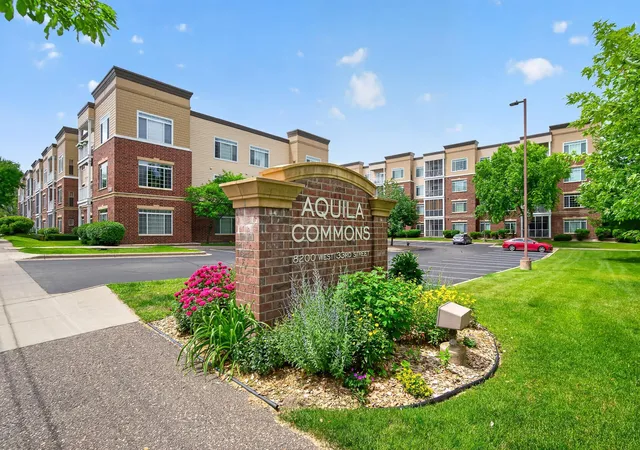 2nd image of 8200 W 33Rd St #323, Minneapolis, MN 55426 | MLS# 7101230