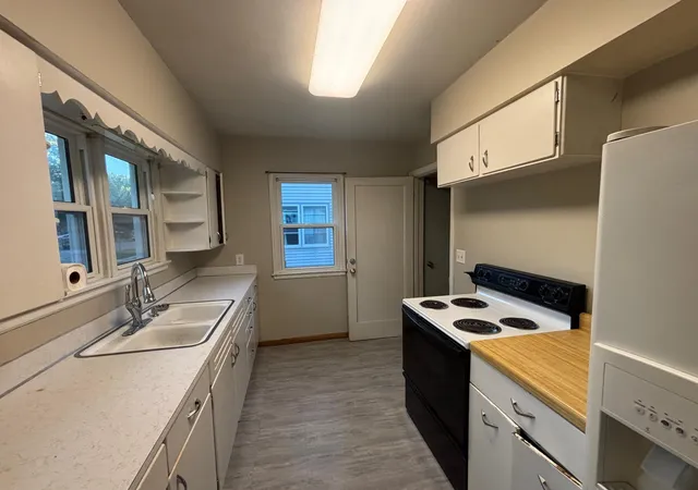 Listing Photo 4 - Condo for sale in building located at 1110 12th St S, Moorhead, MN 56560