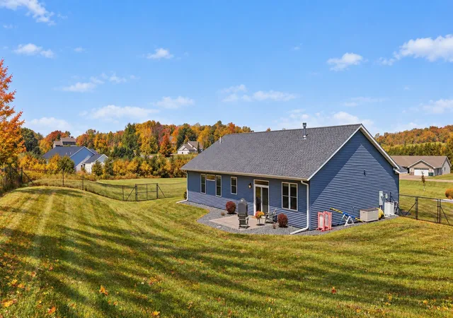 Photo 2 of Single family home for sale at 911 67th Avenue, Hudson, WI 54016 | MLS# 7101260 | Listing updated on 2026-10-12