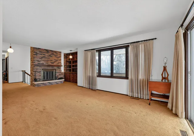 Photo 3 of Sale Pending at 8730 Summit Dr, Eden Prairie, MN 55347 | MLS# 7101274 | Listing updated on 2026-08-05