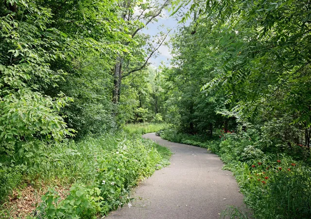 Homes for sale in Burnsville, MN | 1401 Echo Dr, Burnsville, MN 55337 | MLS# 7101296
