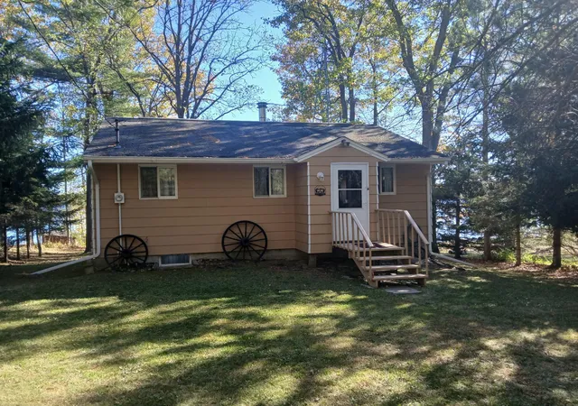 2nd image of 2047 Clover Ln Ne, Longville, MN 56655 | MLS# 7101303