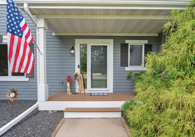 Homes for sale in Cottage Grove, MN | 7157 Hidden Valley Ln S, Cottage Grove, MN 55016 | MLS# 7101326