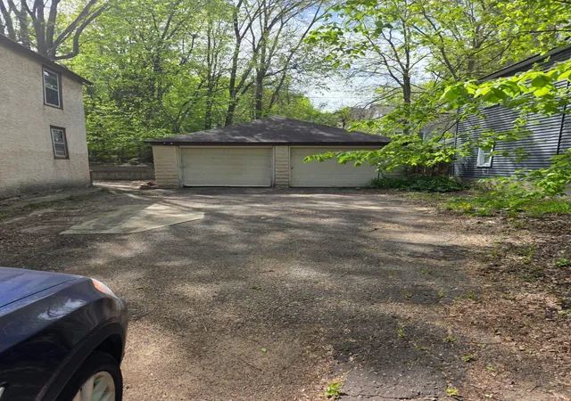 28th image of 665 Bedford St, Saint Paul, MN 55130 | MLS# 7101345