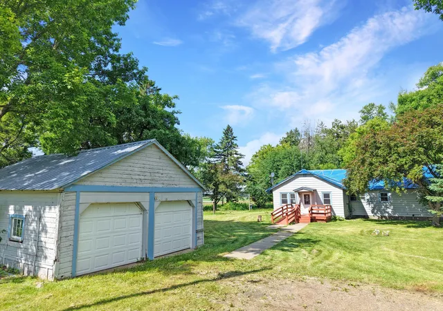 Homes for sale in Aitkin, MN | 41427 390th St, Aitkin, MN 56431 | MLS# 7101346