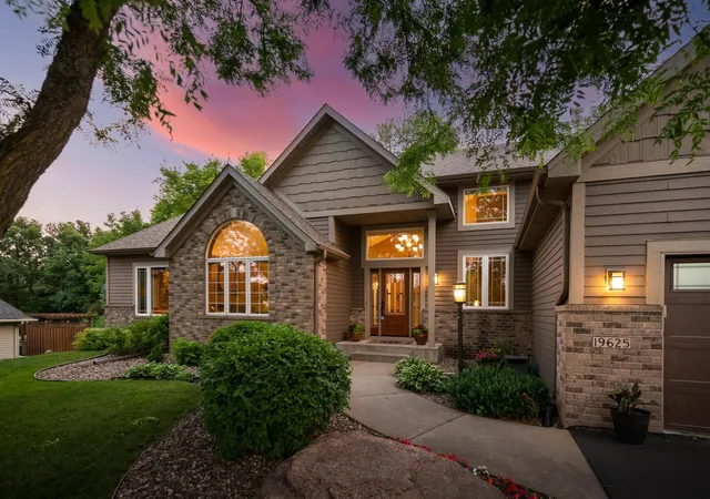 2nd image of 19625 Ireland Wy, Lakeville, MN 55044 | MLS# 7101350